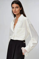Elvire Lace Detail V Neck Relaxed Fit Shirt
